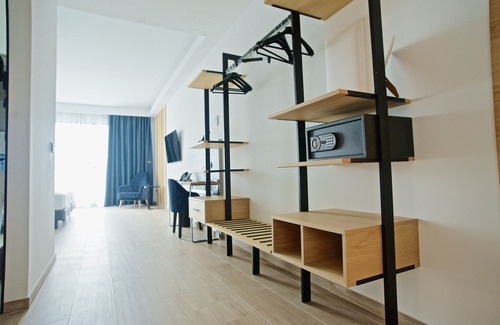 Pedreguer Hotel | Syncrosfera