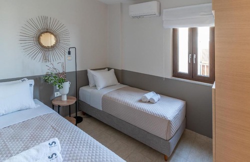 Megas Gialos Casa | Syra Bay
