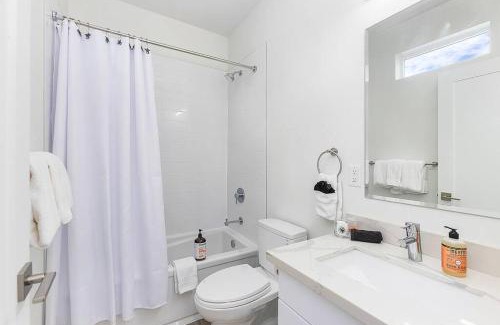 Capitol Hill Apartamento | Syrax's Dragonstone Den