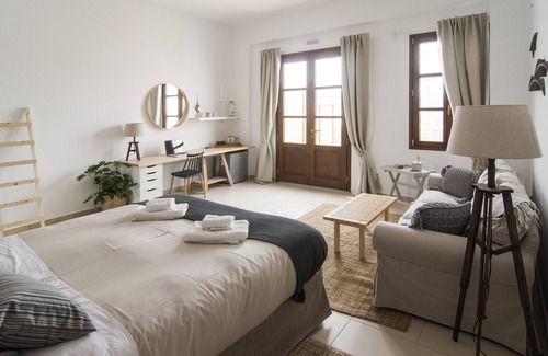 Vissa Casa | Syros Wellness Luxury Suites