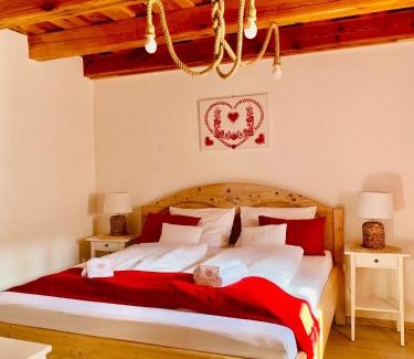 Fertoendred Casa | SZÍVES LAK
