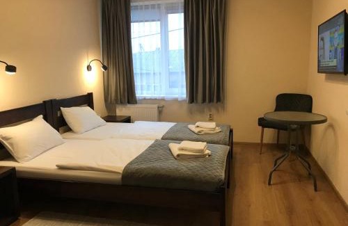 Uzhhorod Cama Y Desayuno | SzaboFFcsik