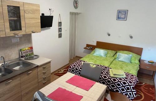 Kerekegyhaza Apartamento | Szahara Vendégház