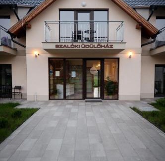 Egerszalok Apartamento | Szalóki Üdülőház