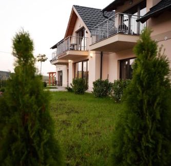Egerszalok Apartamento | Szalóki Üdülőház