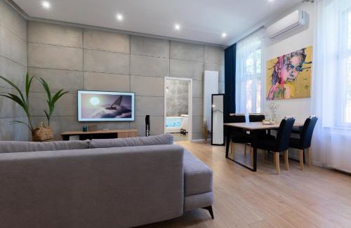 Torun Apartamento | Szampan i Truskawka