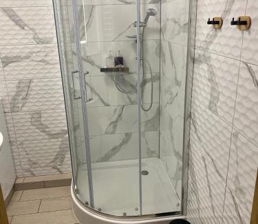 Glogow Apartamento | Szmaragdowy Zakątek
