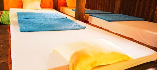 Yen Minh Hotel | Tày Cốc Pảng Homestay