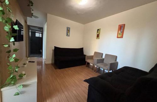 Sao Sebastiao Apartamento | Térreo, sem escadas, com WI-FI, a 15 minutos do centro