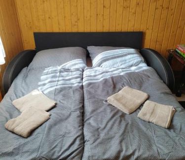 Gyoparosfuerdo Apartamento | Tópart Vendégház