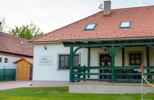 Zirc Apartamento | Tündérgyöngye Apartmanház