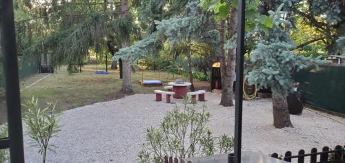 Lakitelek Apartamento | Tündérkert Apartman