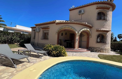Els Poblets Villa | T-0223 Villa a sólo 500 metros del mar
