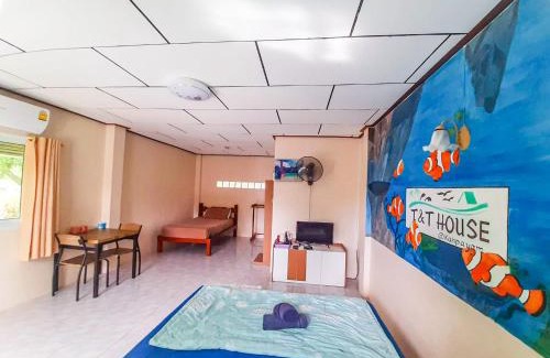 Ranong Casa | T and T house