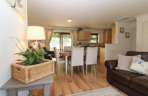 Llanddaniel Fab Cabaña | T? GAREG, pet friendly, character holiday cottage in Gaerwen