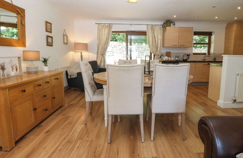 Llanddaniel Fab Cabaña | T? GAREG, pet friendly, character holiday cottage in Gaerwen