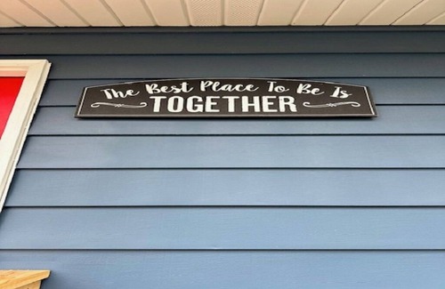Alanson Casa | T&J Cozy Cottage on Crooked River - Enjoy a family or romantic getaway