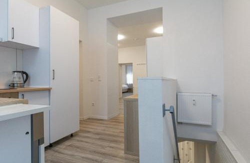 Wanheimerort Apartamento | T&K Apartments - 1 to 4 Room Apartments - 20min to TradeFair Messe Airport Düsseldorf