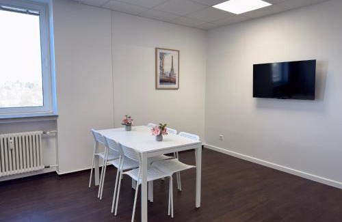 Solingen Apartamento | T&K Apartments - 2 - 5 Room Apartments - Heart of Solingen-Hofgarten