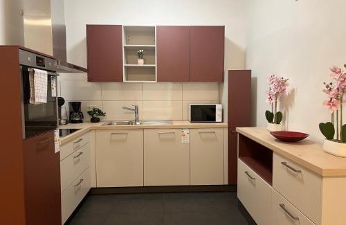 Solingen Apartamento | T&K Apartments- 2 Room Apartment - Heart of Solingen