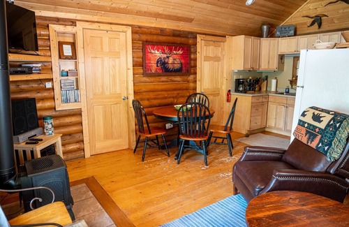 Lake City Cabina | T'NT - Lake Cabin # 5 - Gran cubierta cubierta
