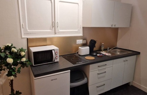 Evreux Apartamento | T1 Bright and Garden Hyper-Centre 5min station