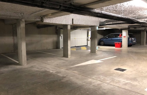 Fontaine Lestang-Bagatelle-Papus-Tabar-Bordelongue Casa | T1 with parking and close to metro A and tram T1 and T2