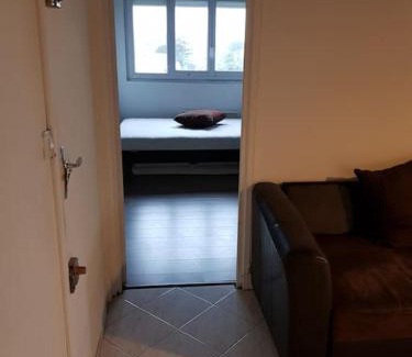 Le Chesnay Apartamento | T2 à 9 mins du château 4pers
