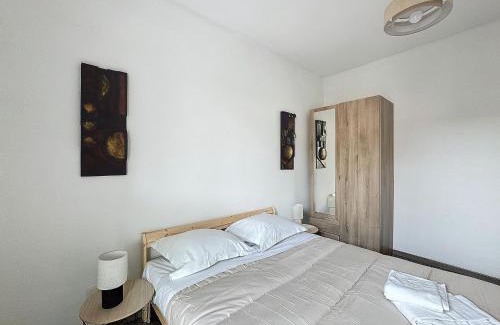 Clermont-Ferrand Apartamento | T2 4 pers Les Cézeaux balcon et parking gratuit