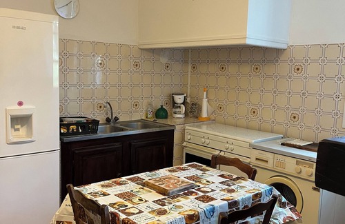 Saint-Jean-Pla-de-Corts Apartamento | T2 apartamento en casa de campo