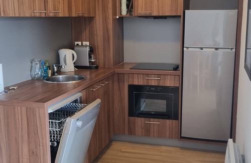 Isola Apartamento | T2 apartment - near Isola 2000 center, private parking