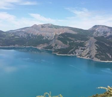 Savines-le-Lac Apartamento | T2 avec vue sur le lac de Serre-Ponçon