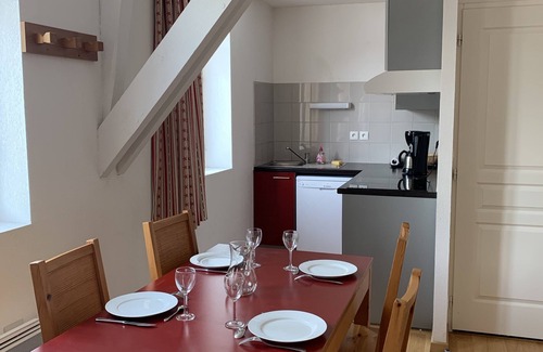 Bagneres-de-Luchon Apartamento | T2 city center apartment