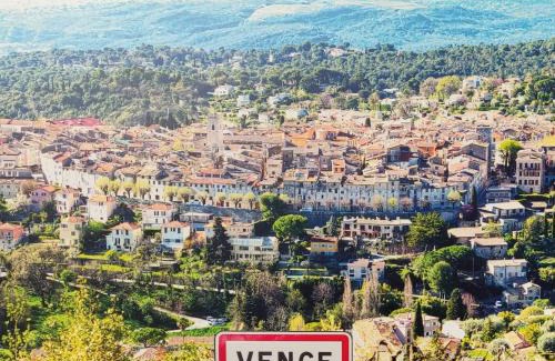 Vence Apartamento | T2 clim piscine tout équipé au calme