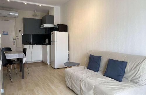 Balaruc-les-Bains Apartamento | T2 Climatisé Près des Thermes, Wifi, Confort Moderne – Balaruc-les-Bains - FR-1-553-44