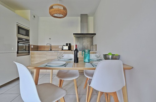 Kokotia Apartamento | T2 cosy with terrace parking, beach nearby, Acotz