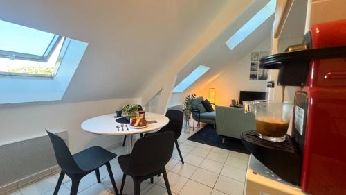 Rungis Apartamento | T2 Cozy Rungis - 15min de Paris !
