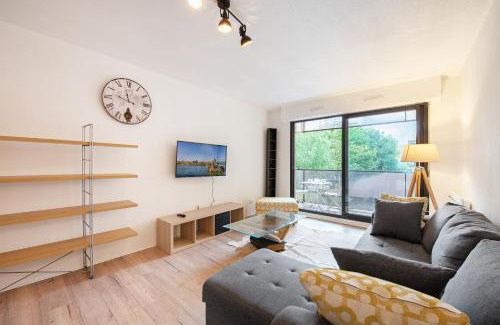Saint - Michel Apartamento | T2 dans résidence, Terrasse privée et Parking