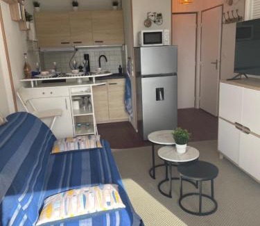 Lacanau-Ocean Apartamento | T2 DIRECT PLAGE LACANAU OCEAN 2 PISCINES PARKING TERRASSE 9m2