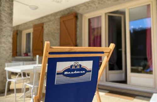 Cauterets Apartamento | T2 ensoleillé. Terrasse et vaste jardin commun