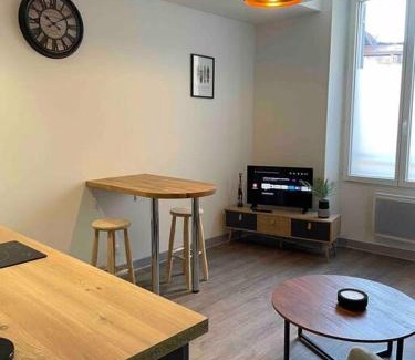 Bourges Apartamento | T2 face gare SNCF Appart Hotel le Cygne 1