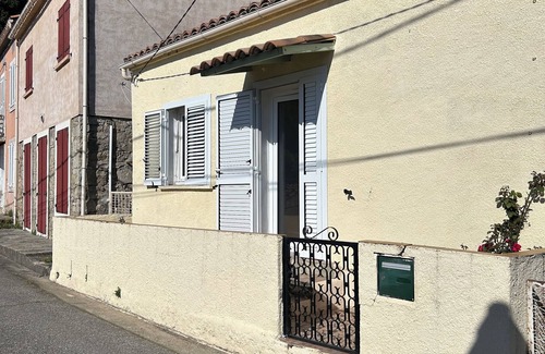 San-Gavino-di-Fiumorbo Casa | T2 in the heart of the village, near natural swimming pools and hikes