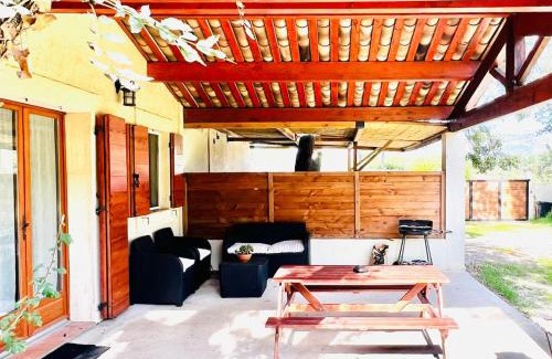 Aubagne Apartamento | T2 indépendant en Rez-de-Villa avec parking, barbecue & aire de jeux pour enfants