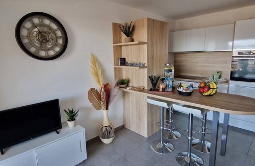 Grand Valinco Apartamento | T2 luxury Fronte Di Mare by the sea & Propriano village center