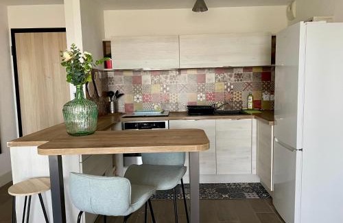 Bastia Apartamento | T2 moderne et lumineux, clim, terrasse et vue mer