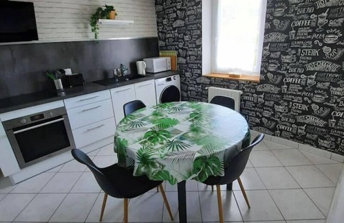 Aix-les-Bains Apartamento | T2 on the heights of Aix les Bains 600m from Thermes Chevalley