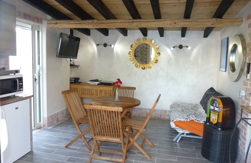 Ventiseri Apartamento | Alquiler de estudio con piscina