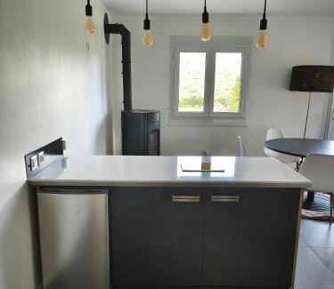 Saint-Laurent-du-Cros Apartamento | T2 proche station