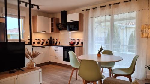 Pamiers Apartamento | T2 quartier Mermoz, 2 places de parking privées