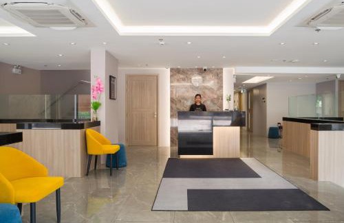 Asoke Hotel | T2 The Portal Sukhumvit